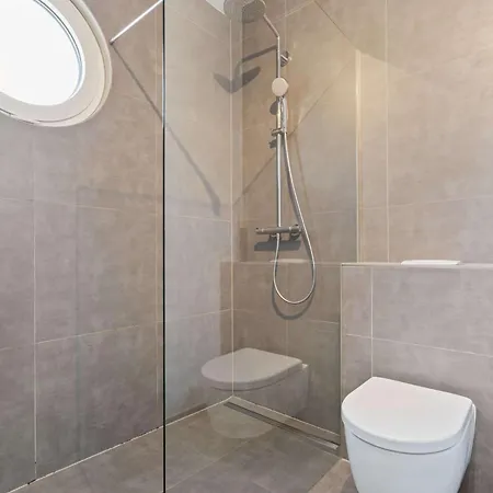 Apartamento Modern Lux With Balcony In