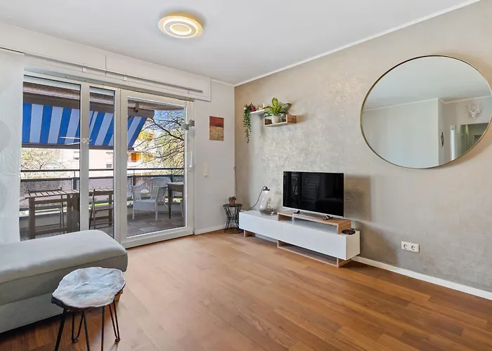 Modern Lux With Balcony In Apartament Luksemburg